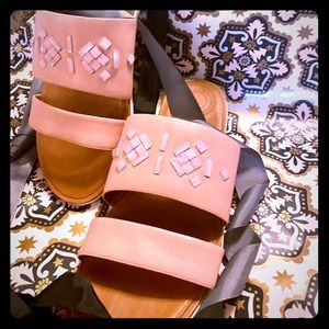 FitFlop Pink Leather Slide Sandal With Decoration